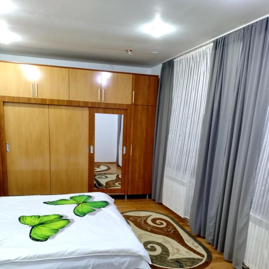 Apartament Camelia Petroşani Eksteriør billede
